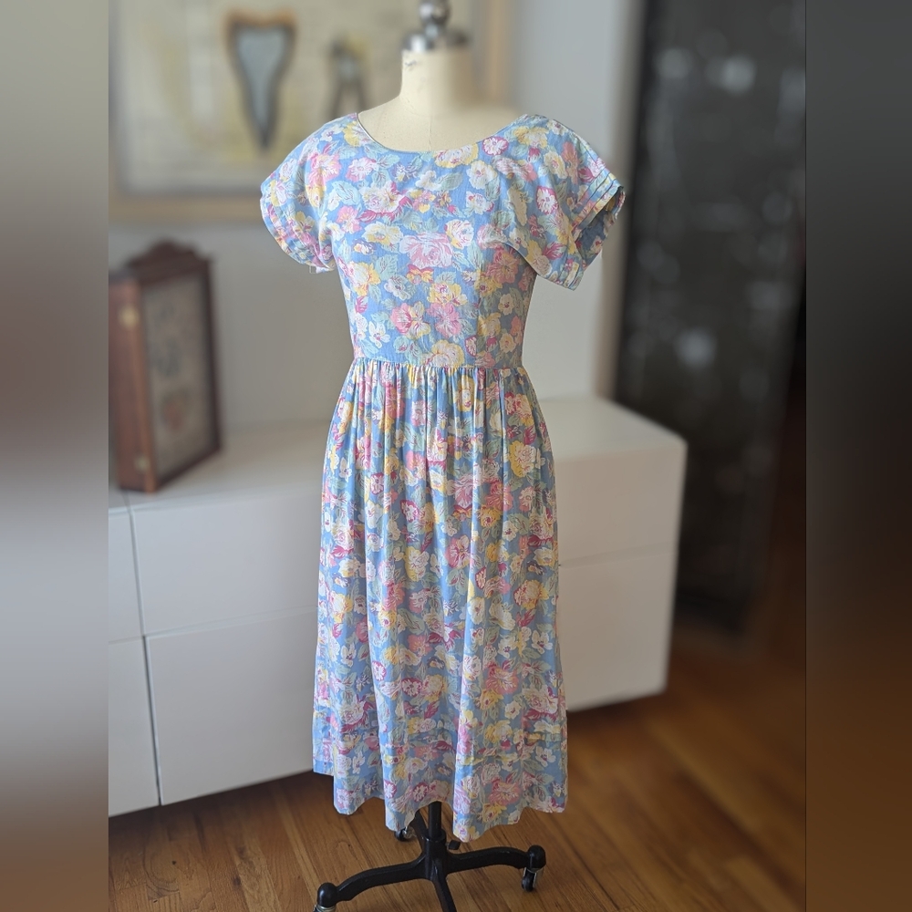 Vintage Floral Dress M
